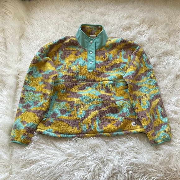 NORTH FACE PRINTED CRAGMONT‎ 1/4 SNAP WOMEN'S FLEECE - Picture 1 of 5